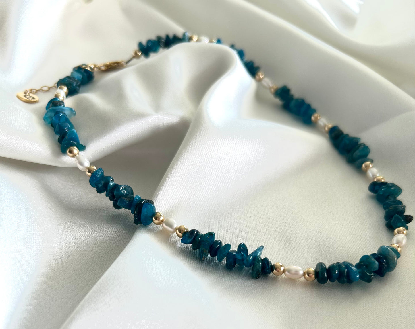 Collier pierres naturelles