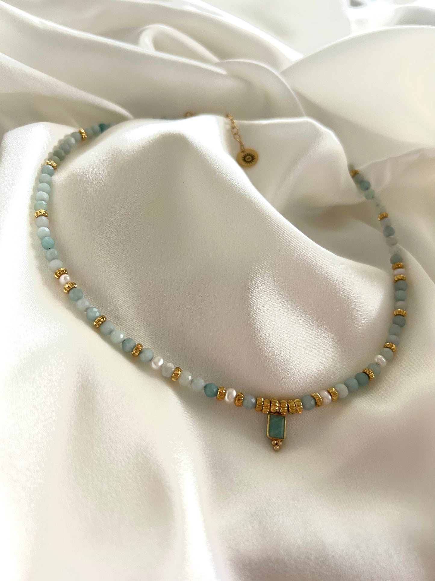 Collier pierres naturelles