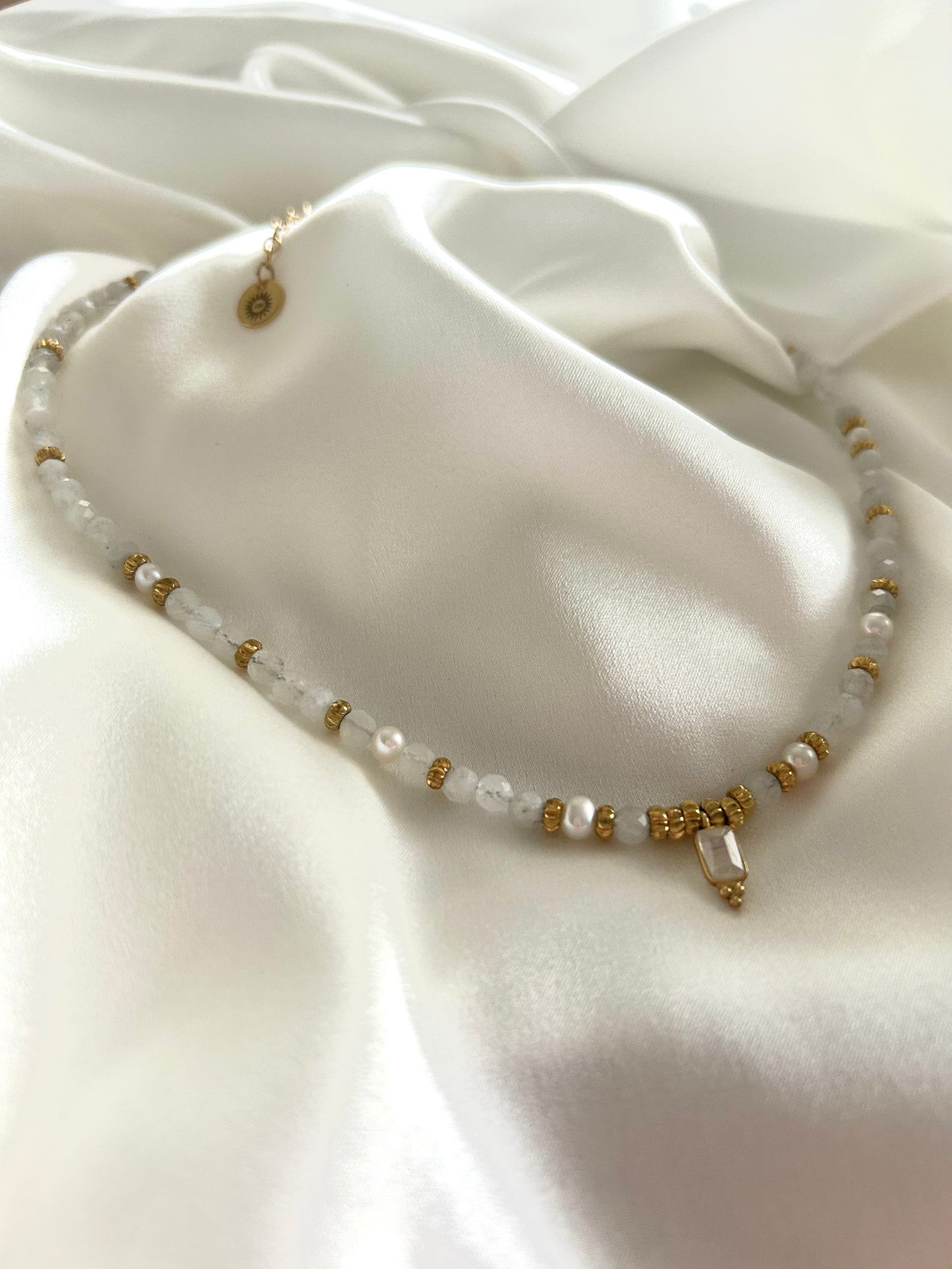 Collier pierres naturelles