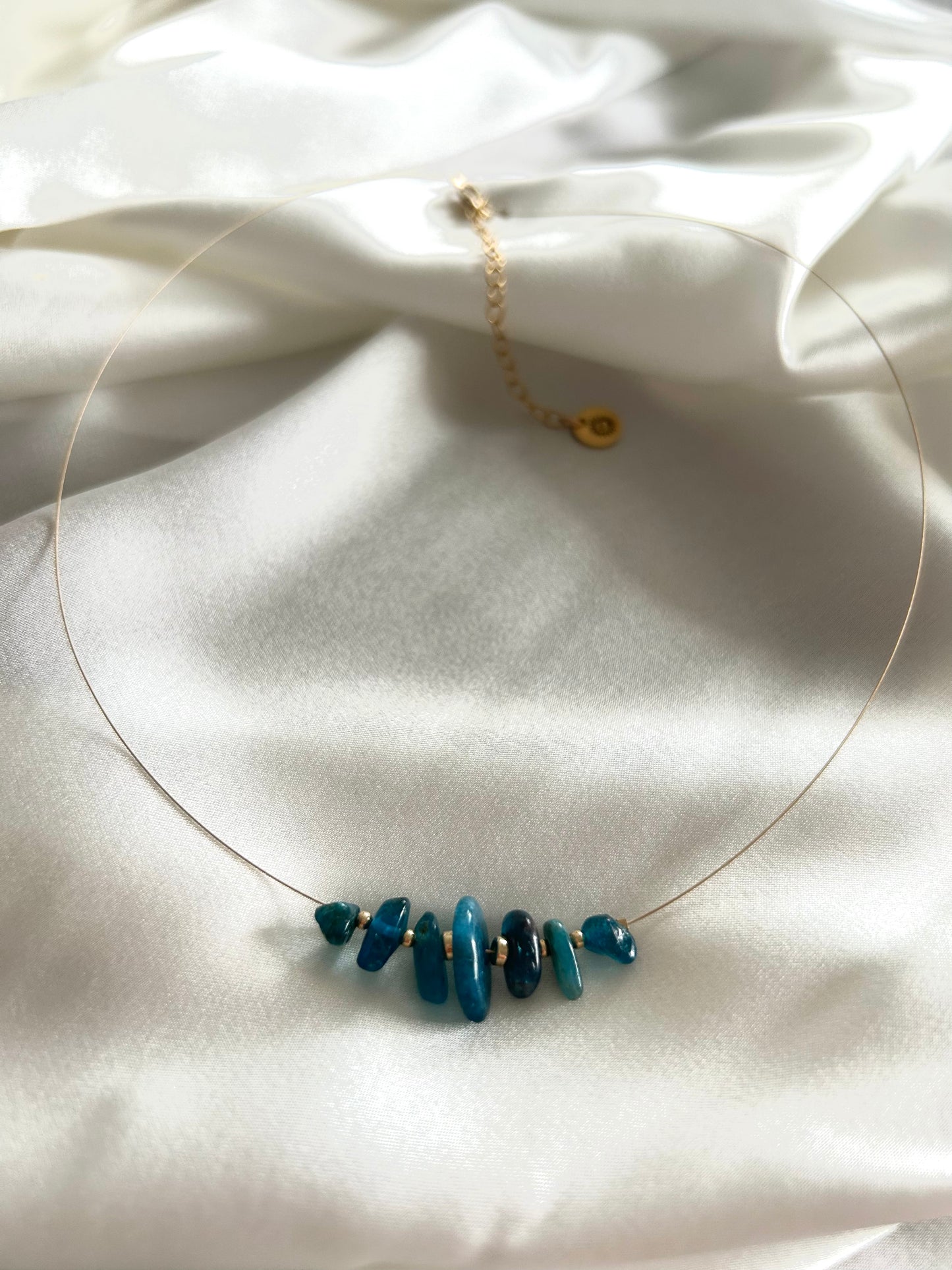 Collier pierres naturelles