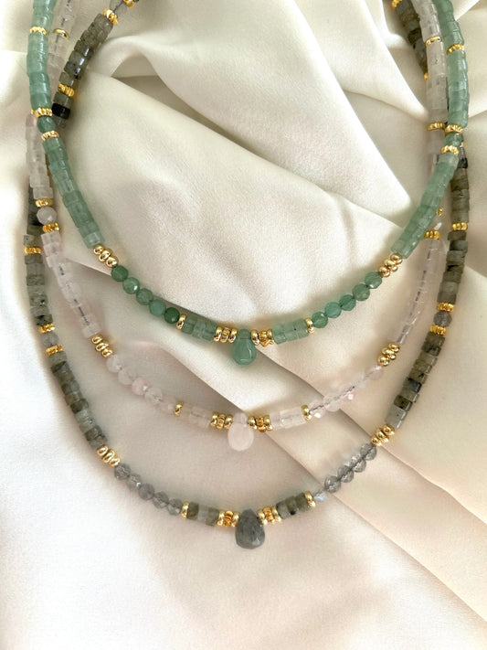 Collier pierres naturelles