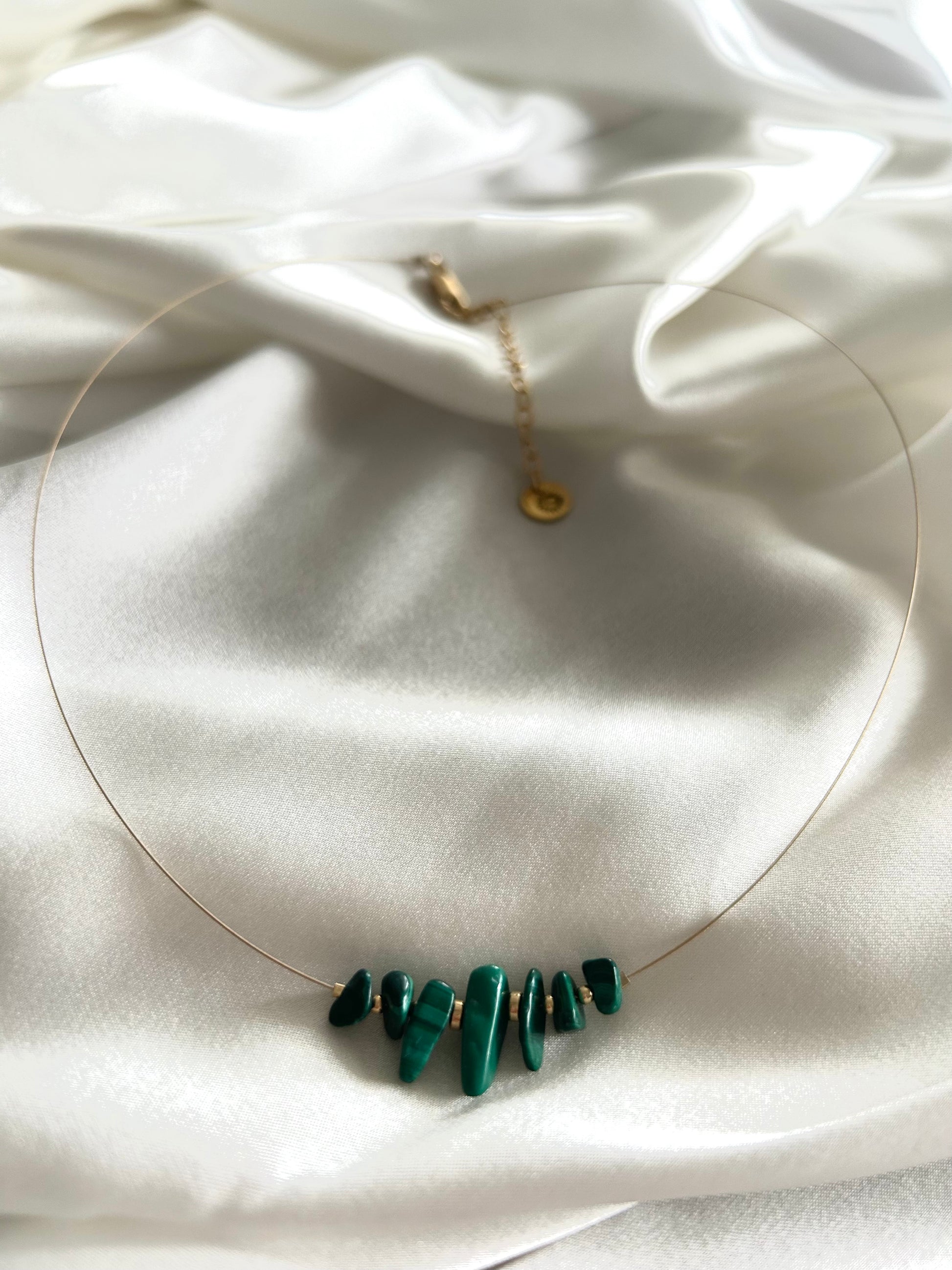 Collier pierres naturelles
